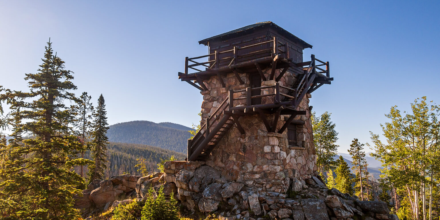 Shadow Mountain Fire Lookout // ADVENTR.co
