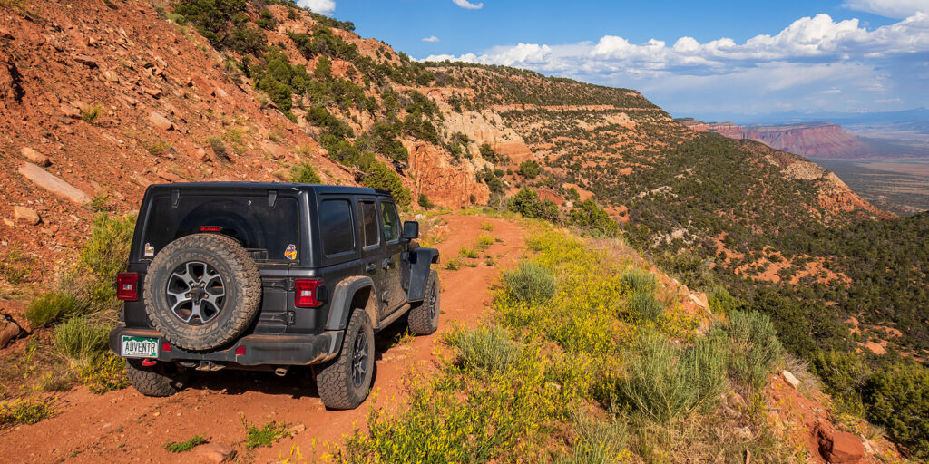 Rim Rocker ( ЯR ) The Rimrocker Trail: Montrose to Moab // ADVENTR.co