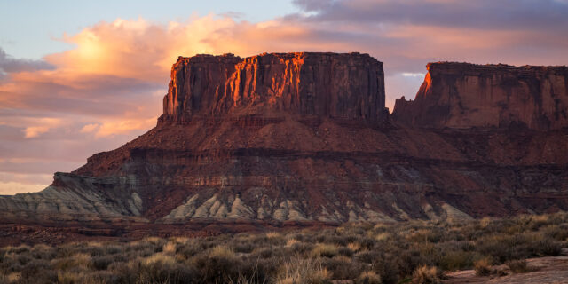 White Rim Trail: Mineral Bottom to Candlestick Camp